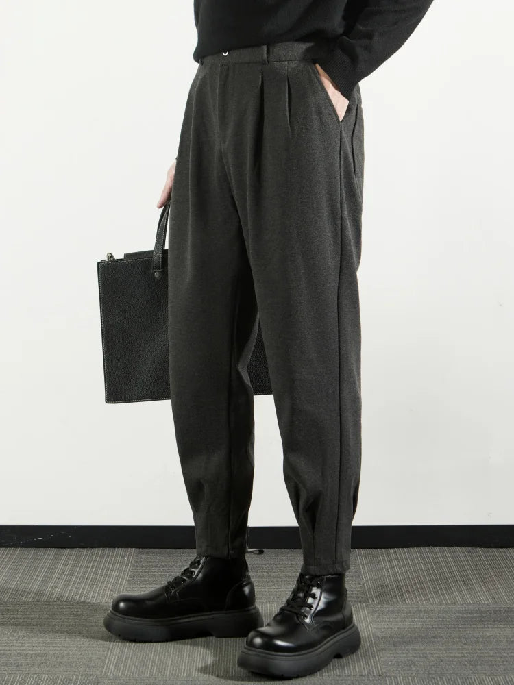 Tapered Pleated Casual Trousers