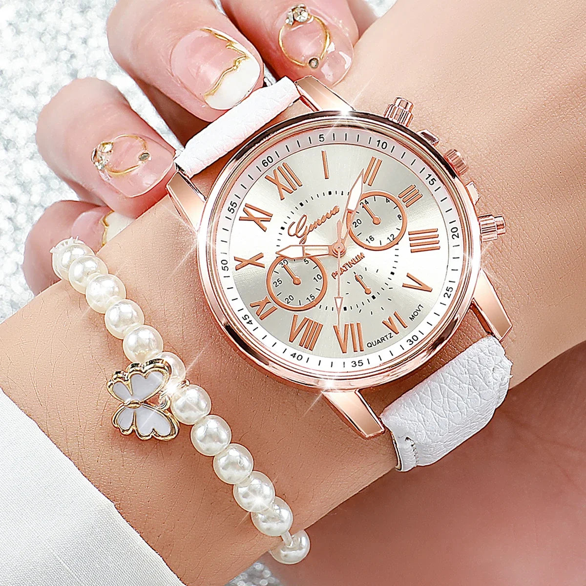 Luxury Rhinestone Heart Choker with Dangle Chains