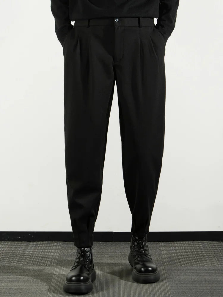 Tapered Pleated Casual Trousers