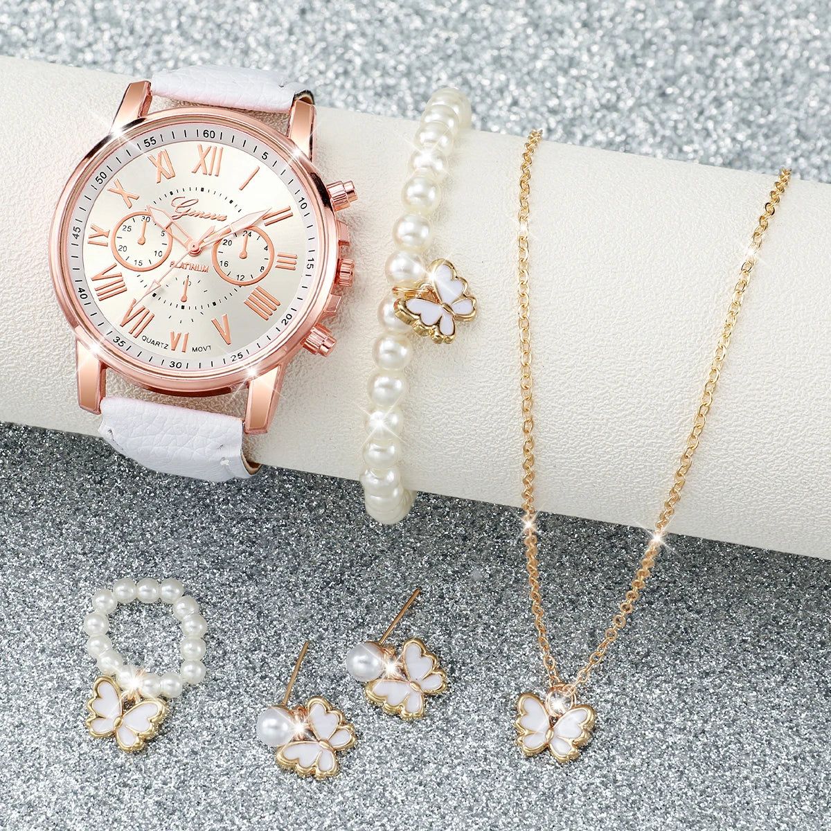 Luxury Rhinestone Heart Choker with Dangle Chains