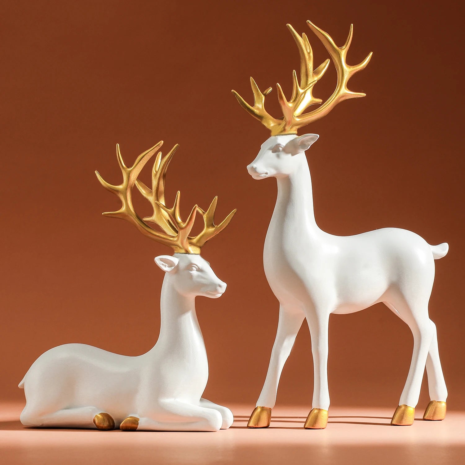 Luxury Deer Figurine Set Detai