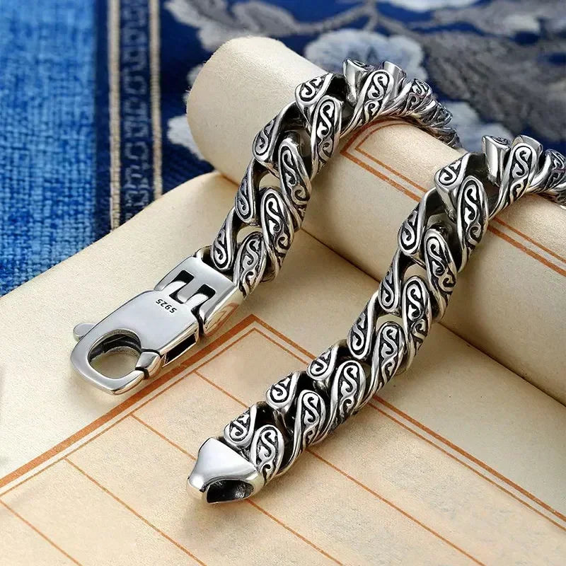 Detailed Thick Link Bracelet for Men